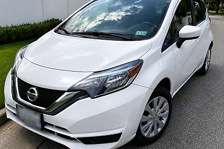 2017 Nissan Versa Note S Plus - 6