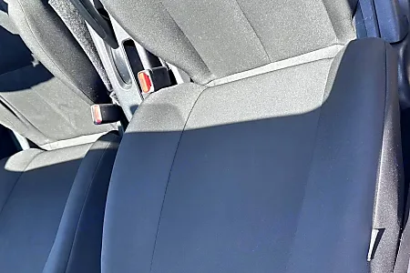 2017 Nissan Versa 1.6 SL - 7