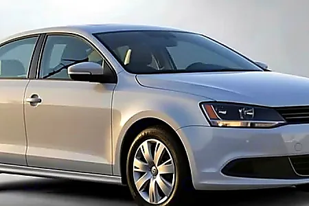 2013 Volkswagen Jetta - 2
