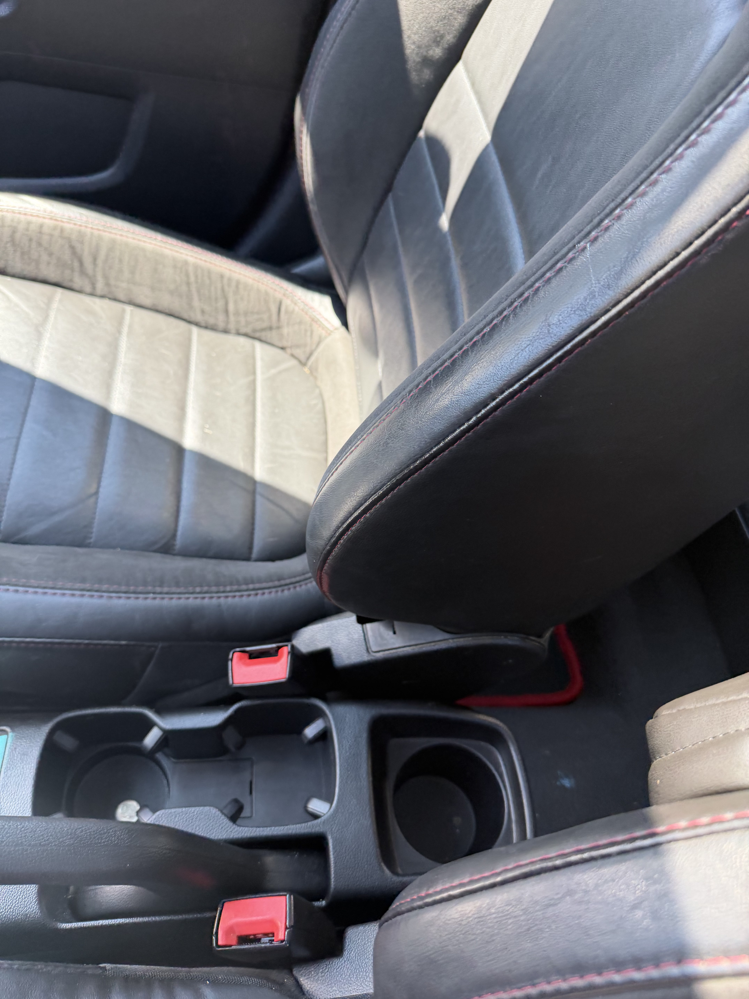 2015 Chevrolet Sonic RS Auto - 6