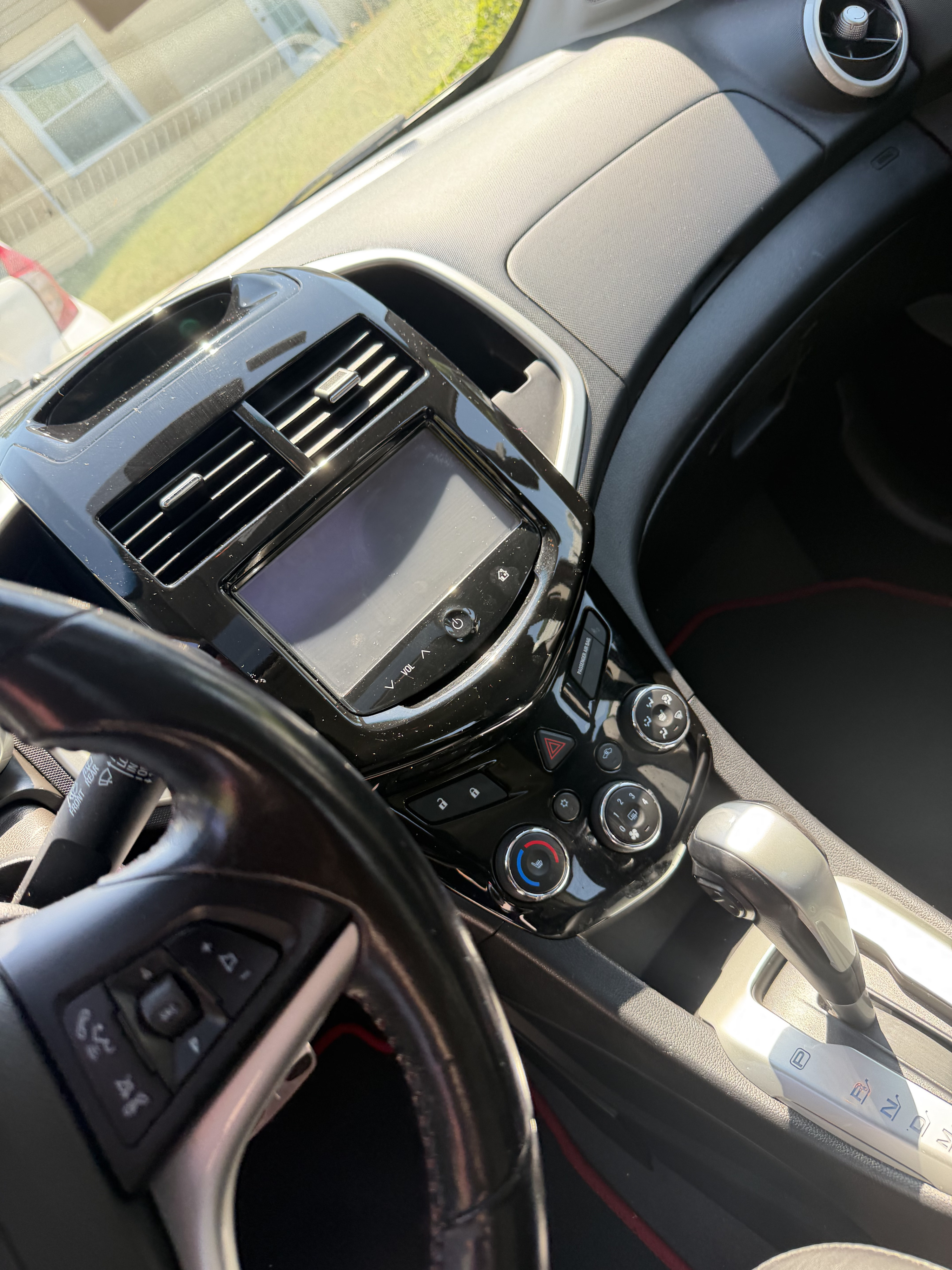 2015 Chevrolet Sonic RS Auto - 7