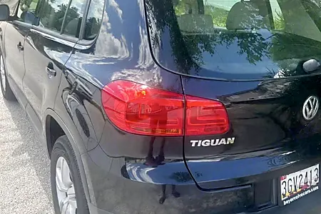 2016 Volkswagen Tiguan S - 3