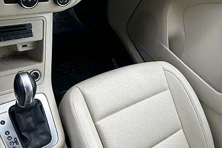 2016 Volkswagen Tiguan S - 7