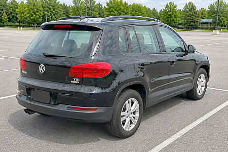 2016 Volkswagen Tiguan S - 22