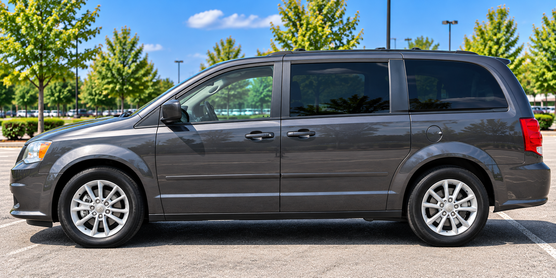 2018 Dodge Grand Caravan SE - 2