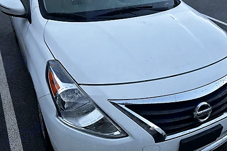 2015 Nissan Versa 1.6 SL - 3