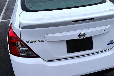 2015 Nissan Versa 1.6 SL - 8