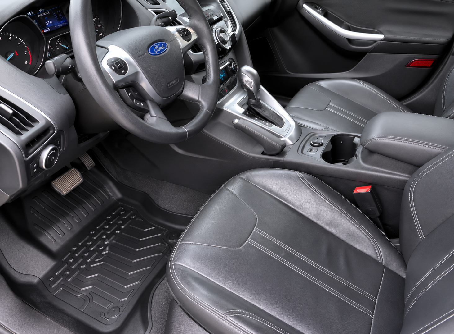 2014 Ford Focus Titanium - 5
