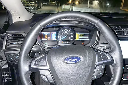 2018 Ford Fusion SE - 6