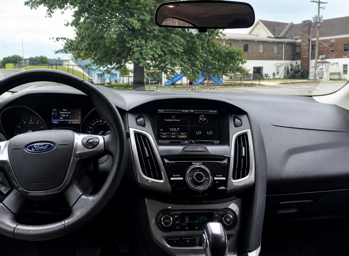 2014 Ford Focus Titanium - 5