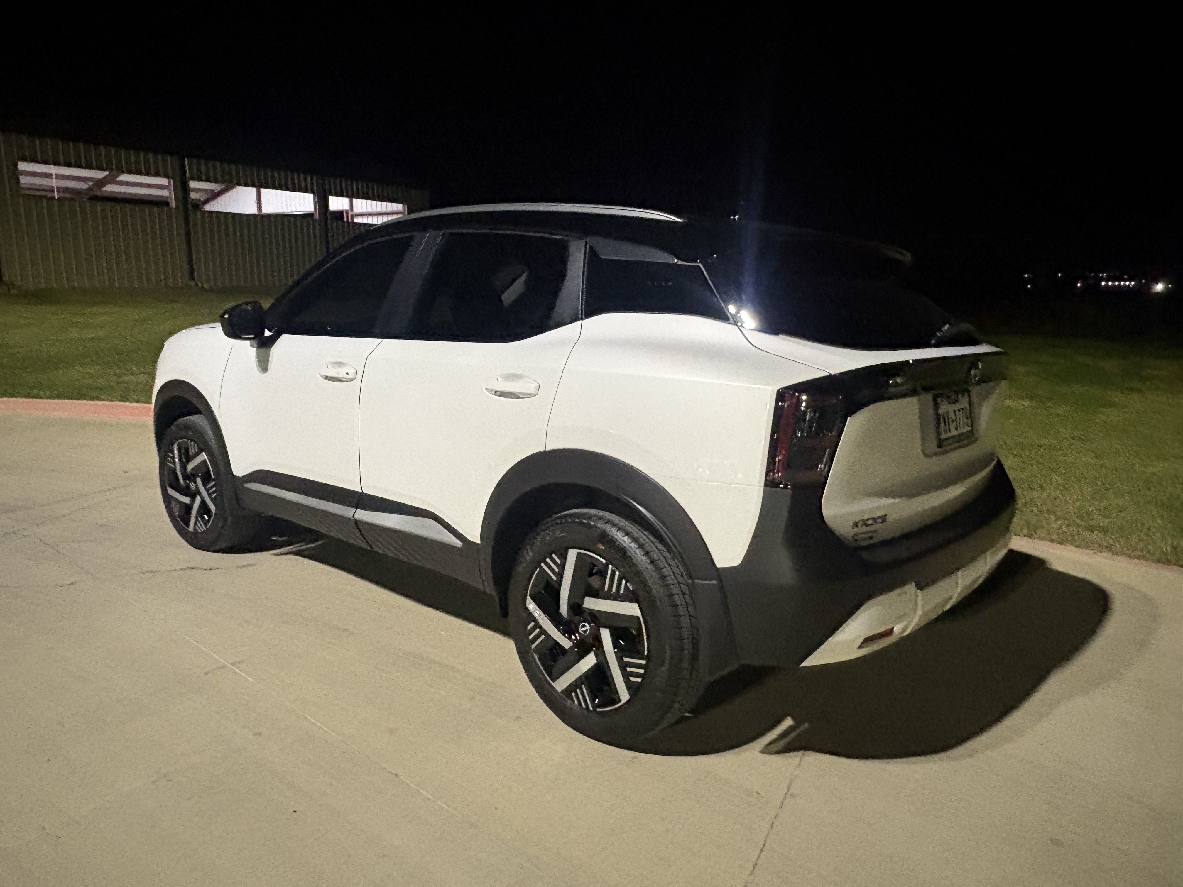 2027 Nissan  Kicks - 6