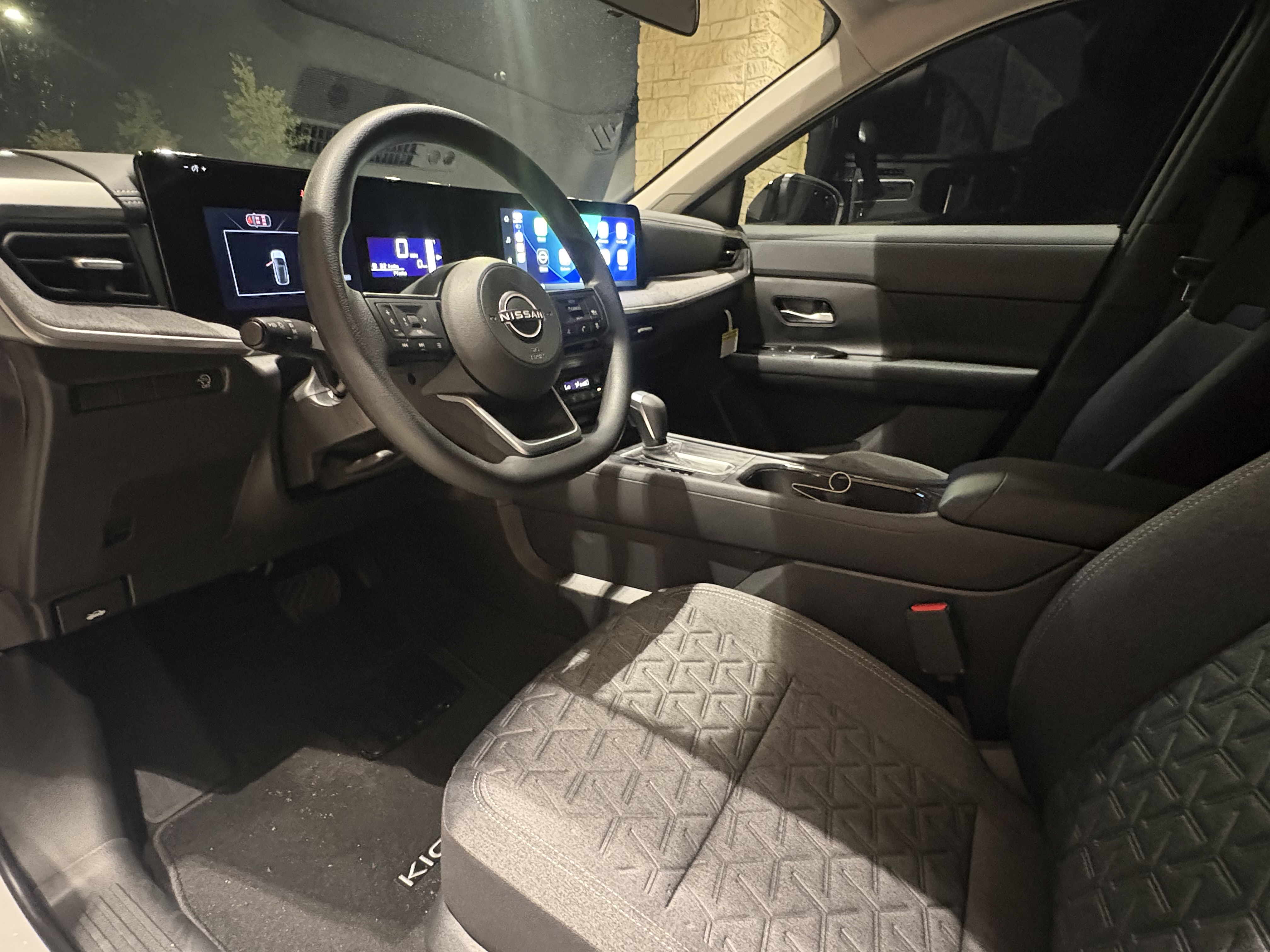 2027 Nissan  Kicks - 3