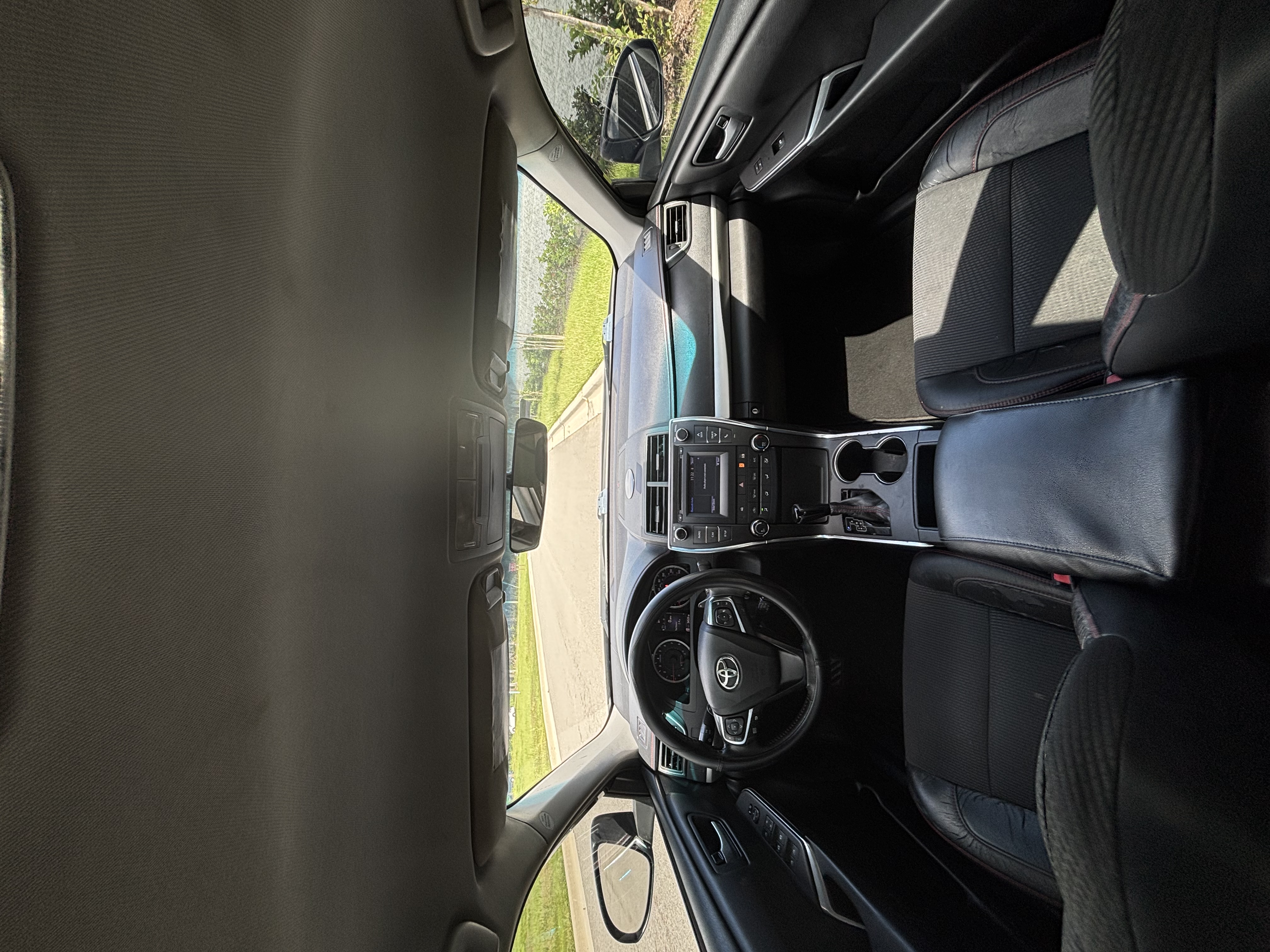 2017 Toyota Camry - 7