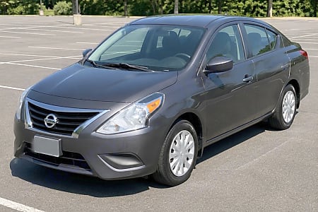 2018 Nissan Versa 1.6 SL - 1