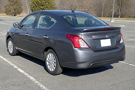 2018 Nissan Versa 1.6 SL - 6