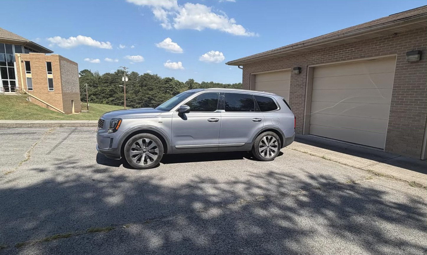 2020 Kia Telluride S - 3