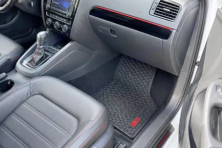 2017 Volkswagen Jetta GLI - 20