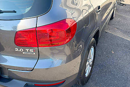 2015 Volkswagen Tiguan S - 6