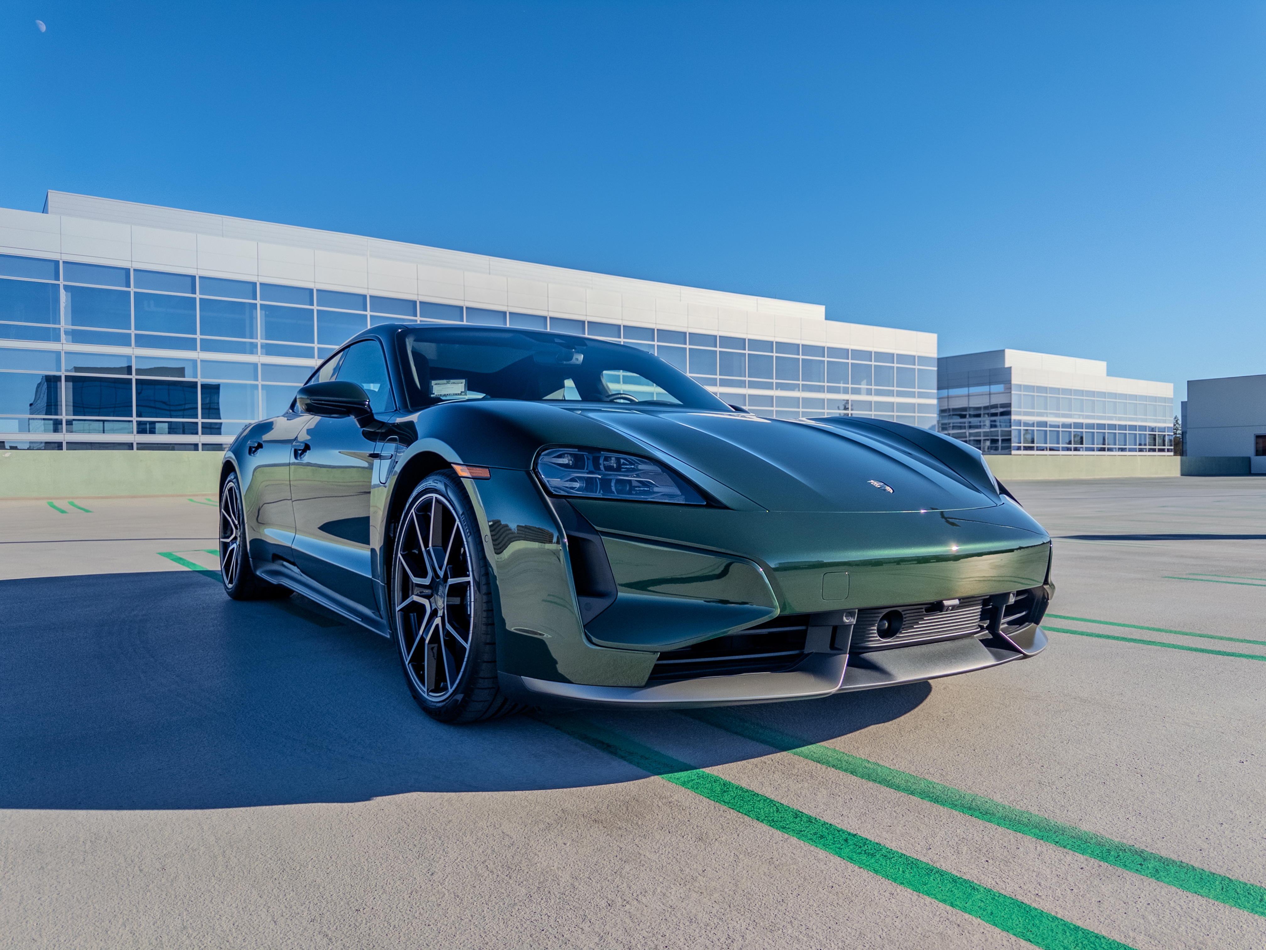2025 Porsche Taycan Turbo S - 1