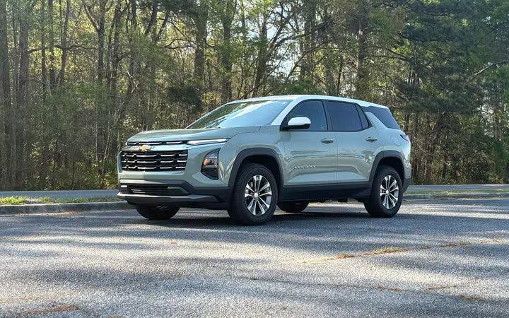 2025 Chevrolet Equinox LT (FWD)