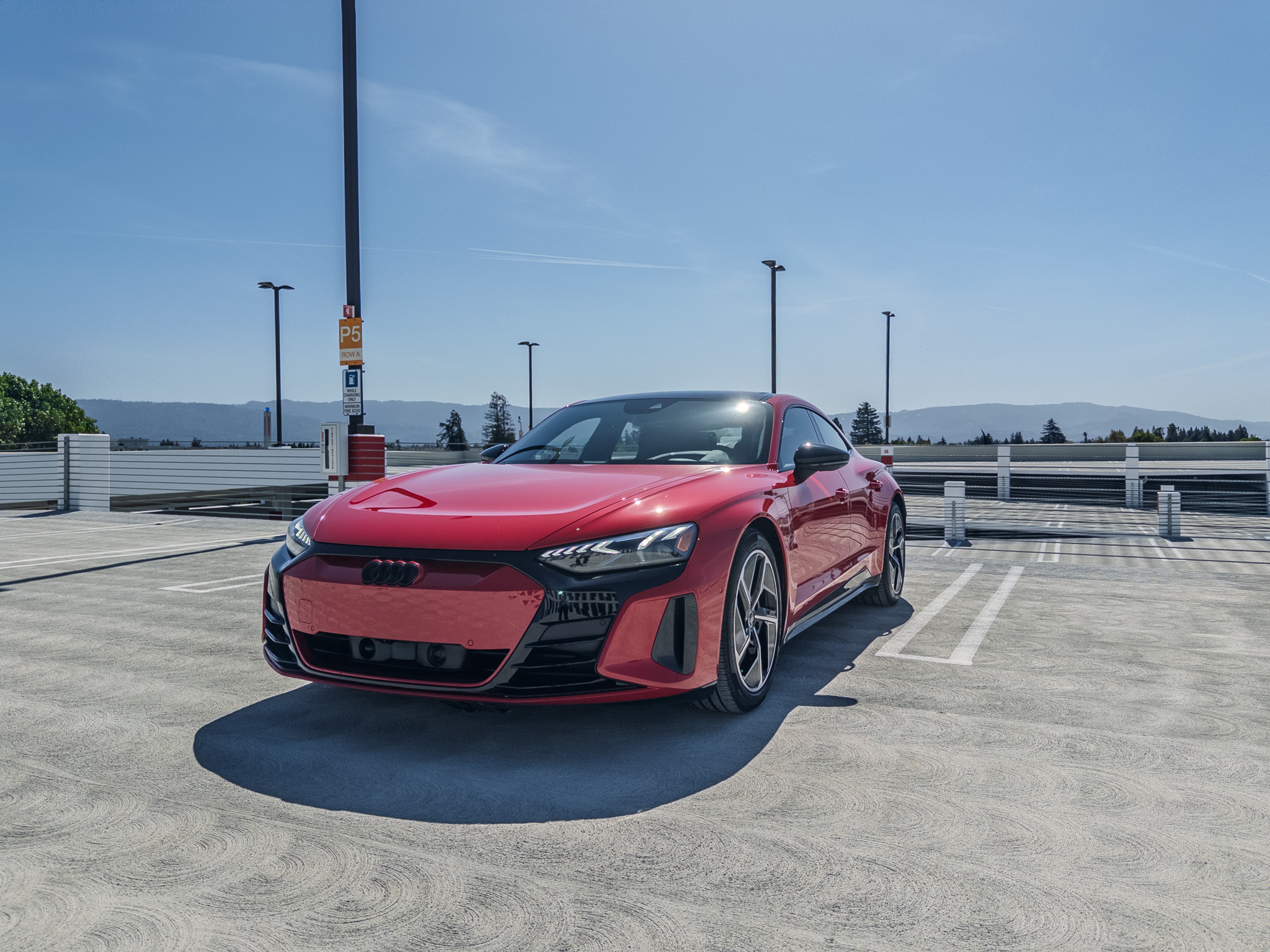 2024 Audi RS e-tron GT Base - 17