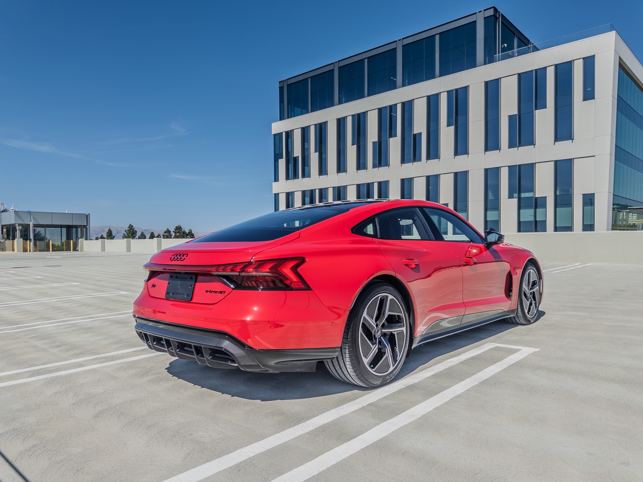 2024 Audi RS e-tron GT Base - 2