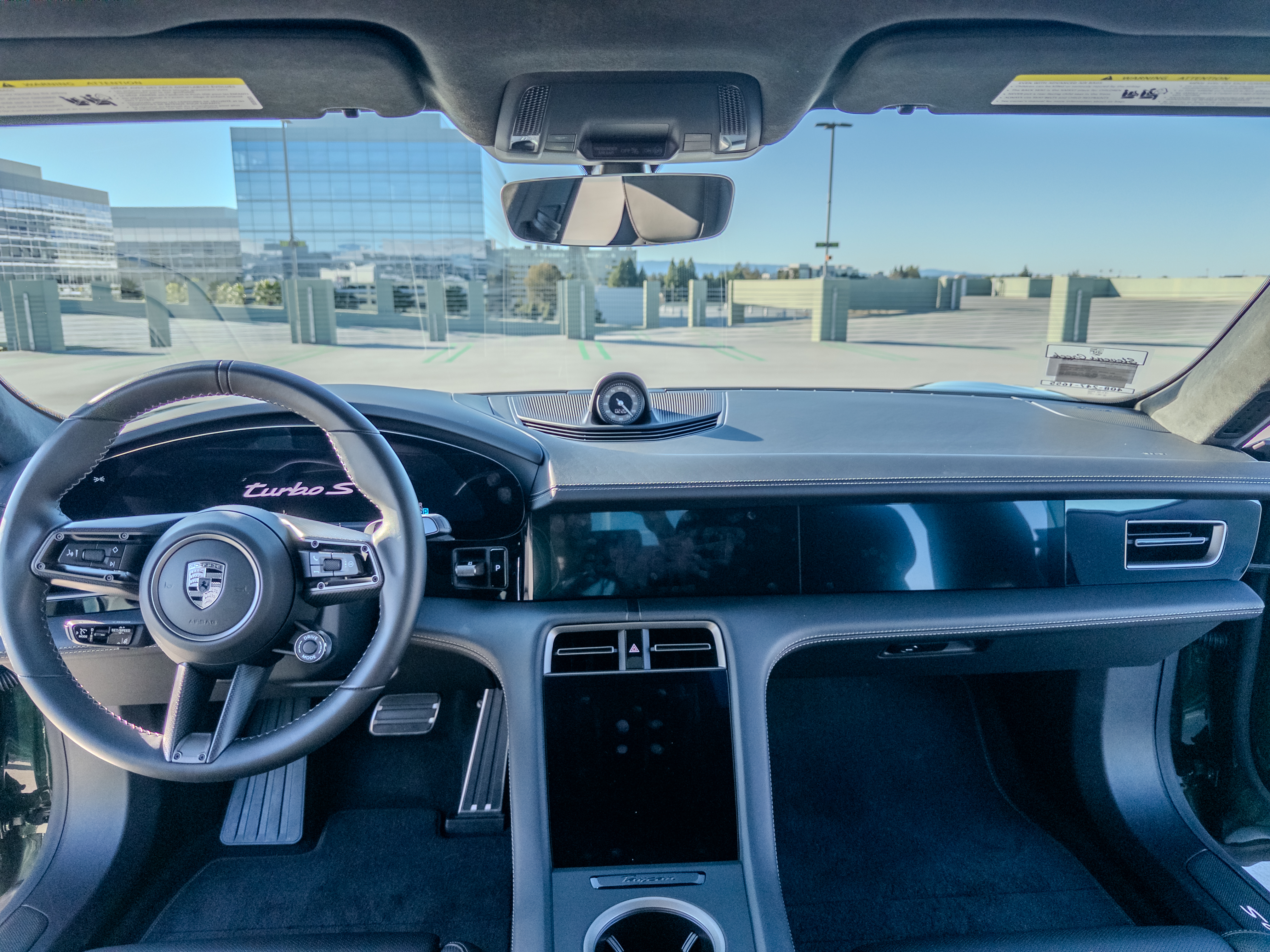 2025 Porsche Taycan Turbo S - 11