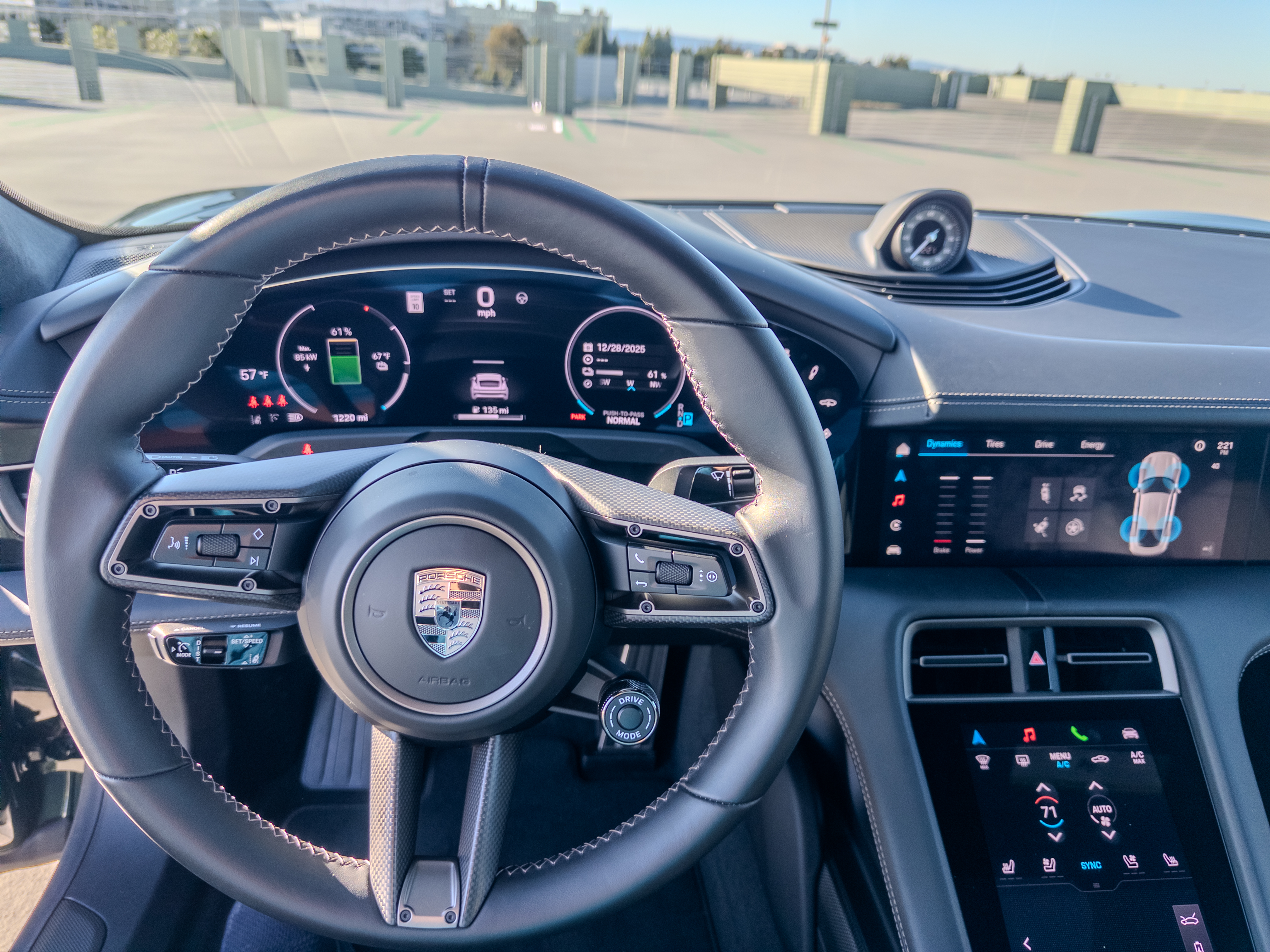 2025 Porsche Taycan Turbo S - 12