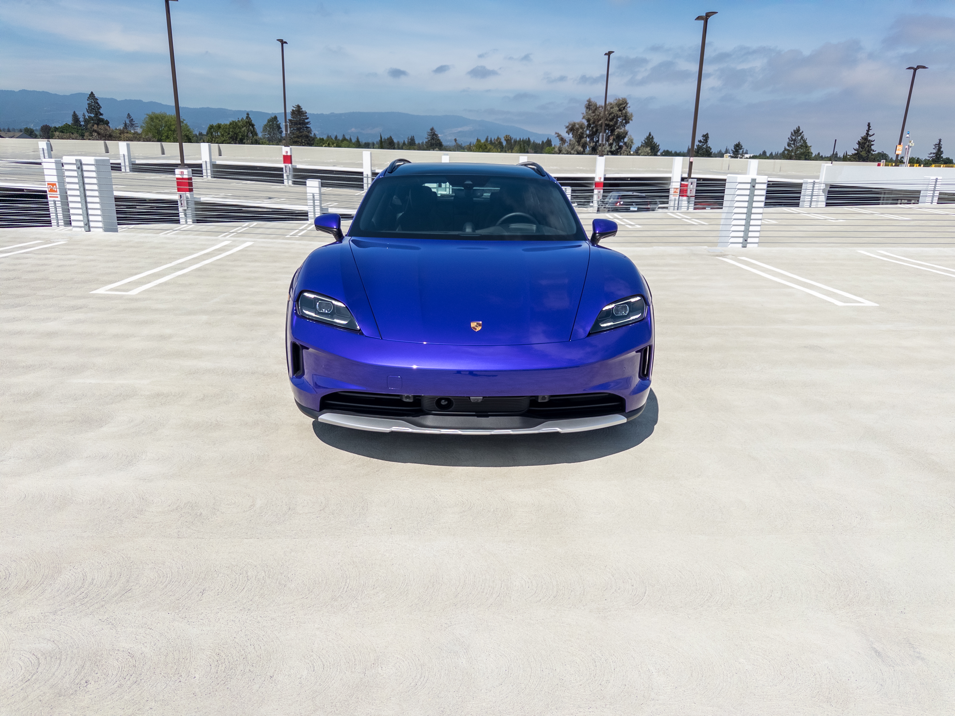 2025 Porsche Taycan Cross Turismo 4 - 4