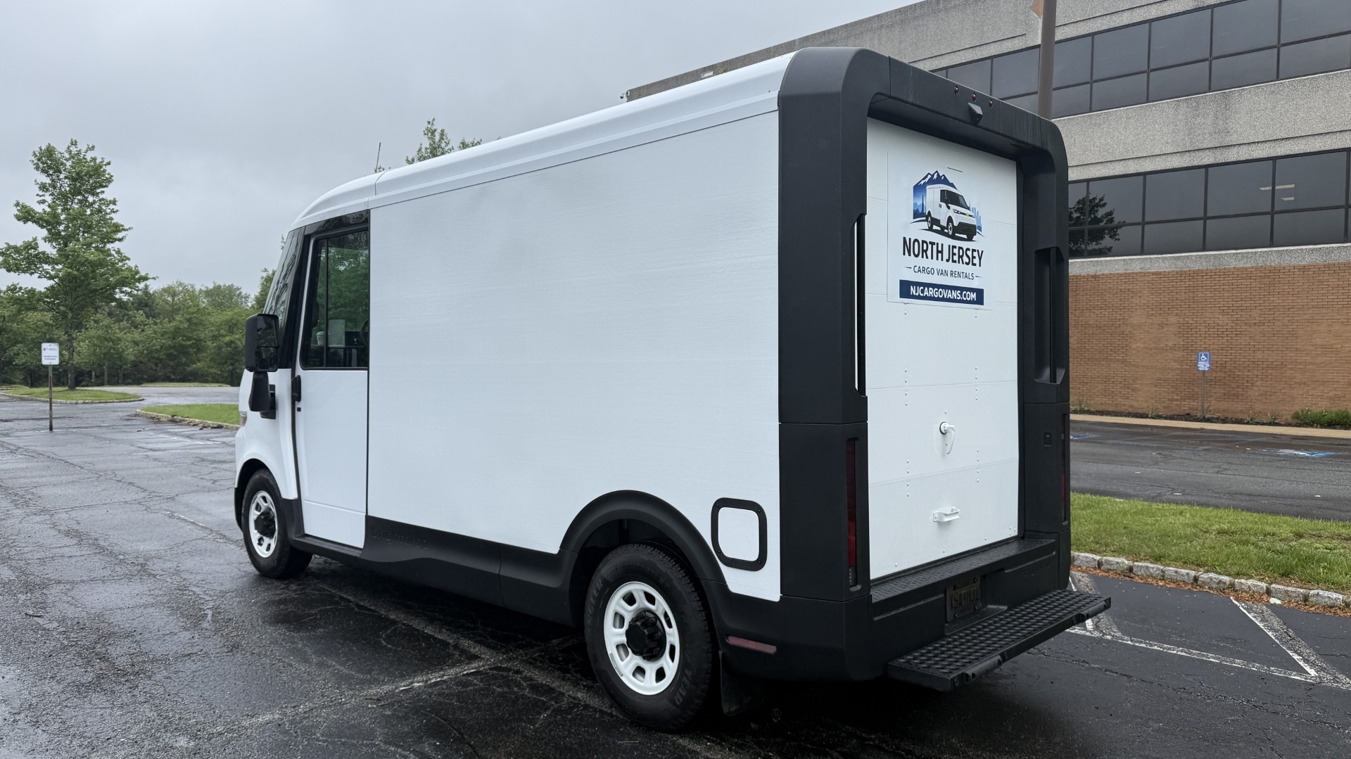 2025 Chevrolet BrightDrop 400 Max Range AWD | 310-Mile Range Cargo Van - 5