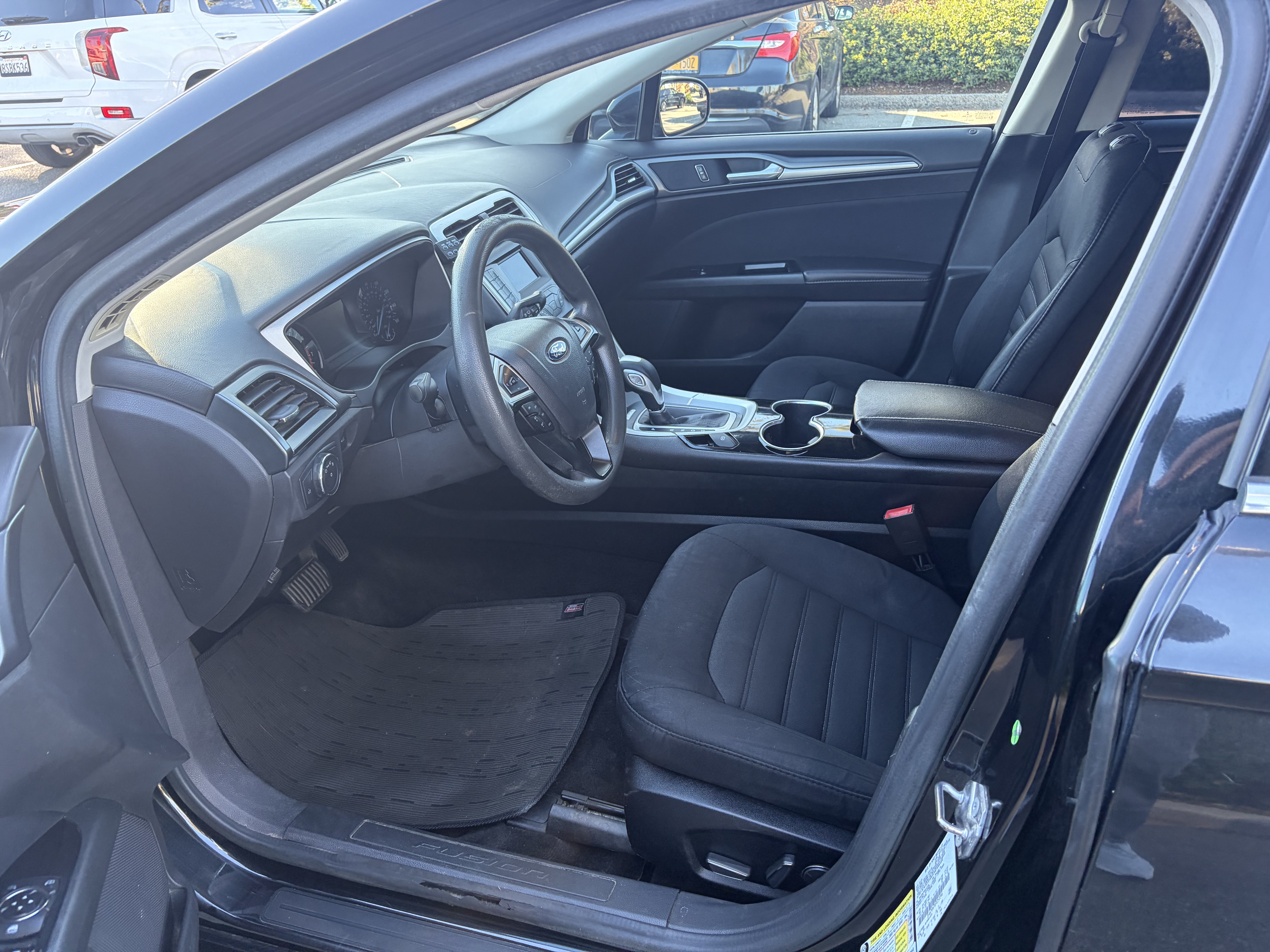 2015 Ford Fusion SE - 6