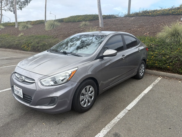 2017 Hyundai Accent SE - 2
