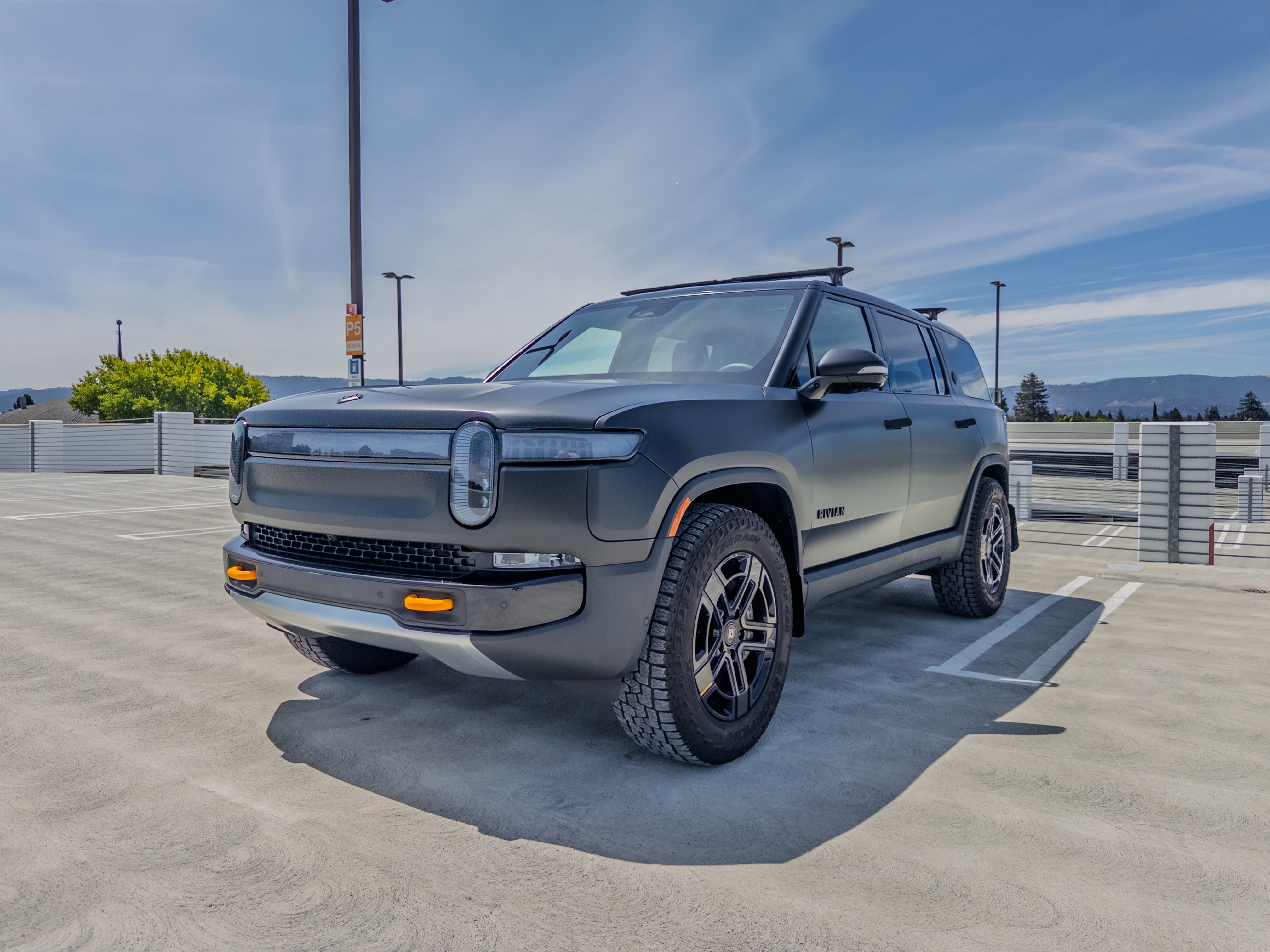 2024 Rivian R1S Adventure Dual Motor Max Pack - 5