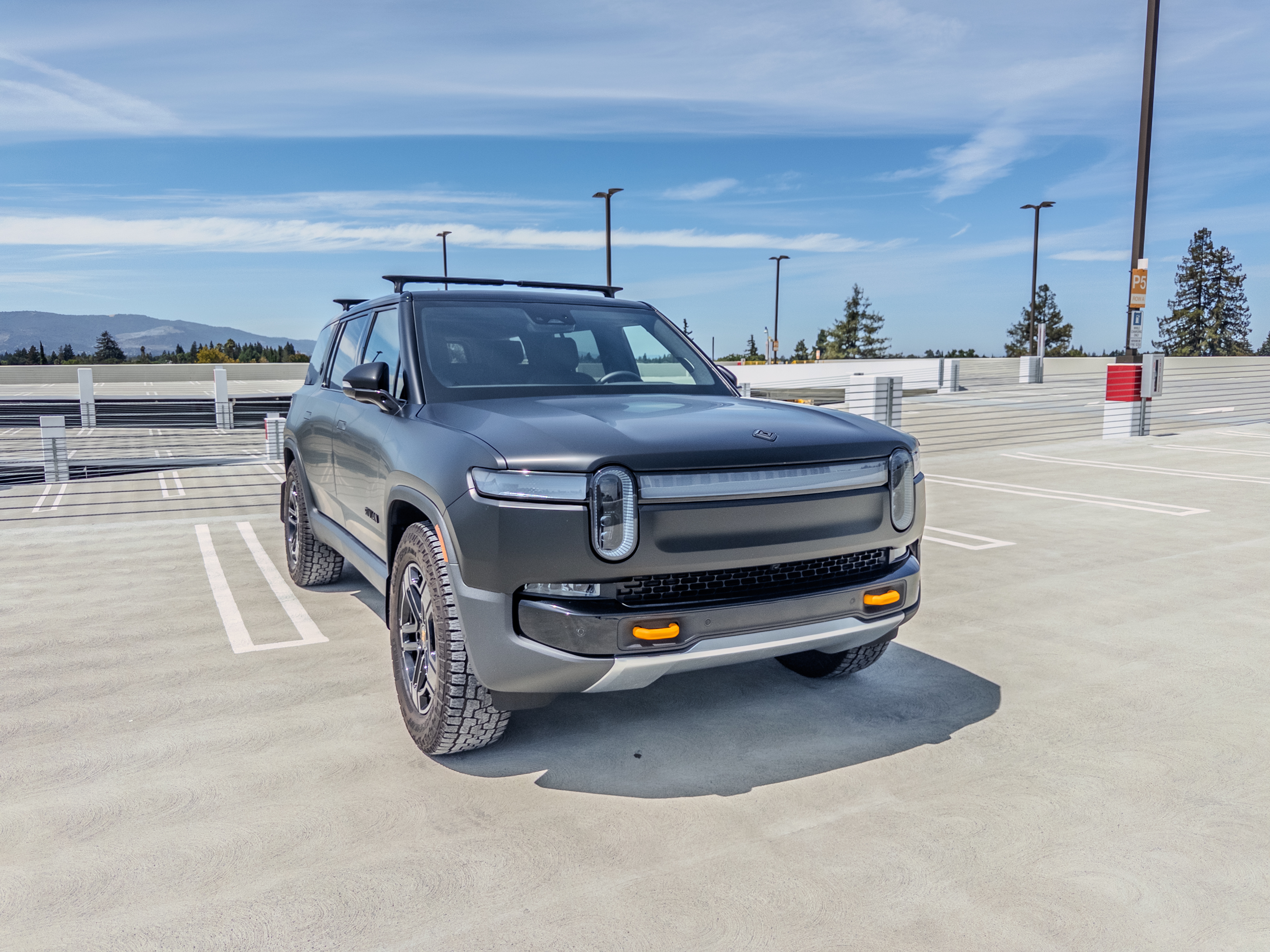 2024 Rivian R1S Adventure Dual Motor Max Pack - 6