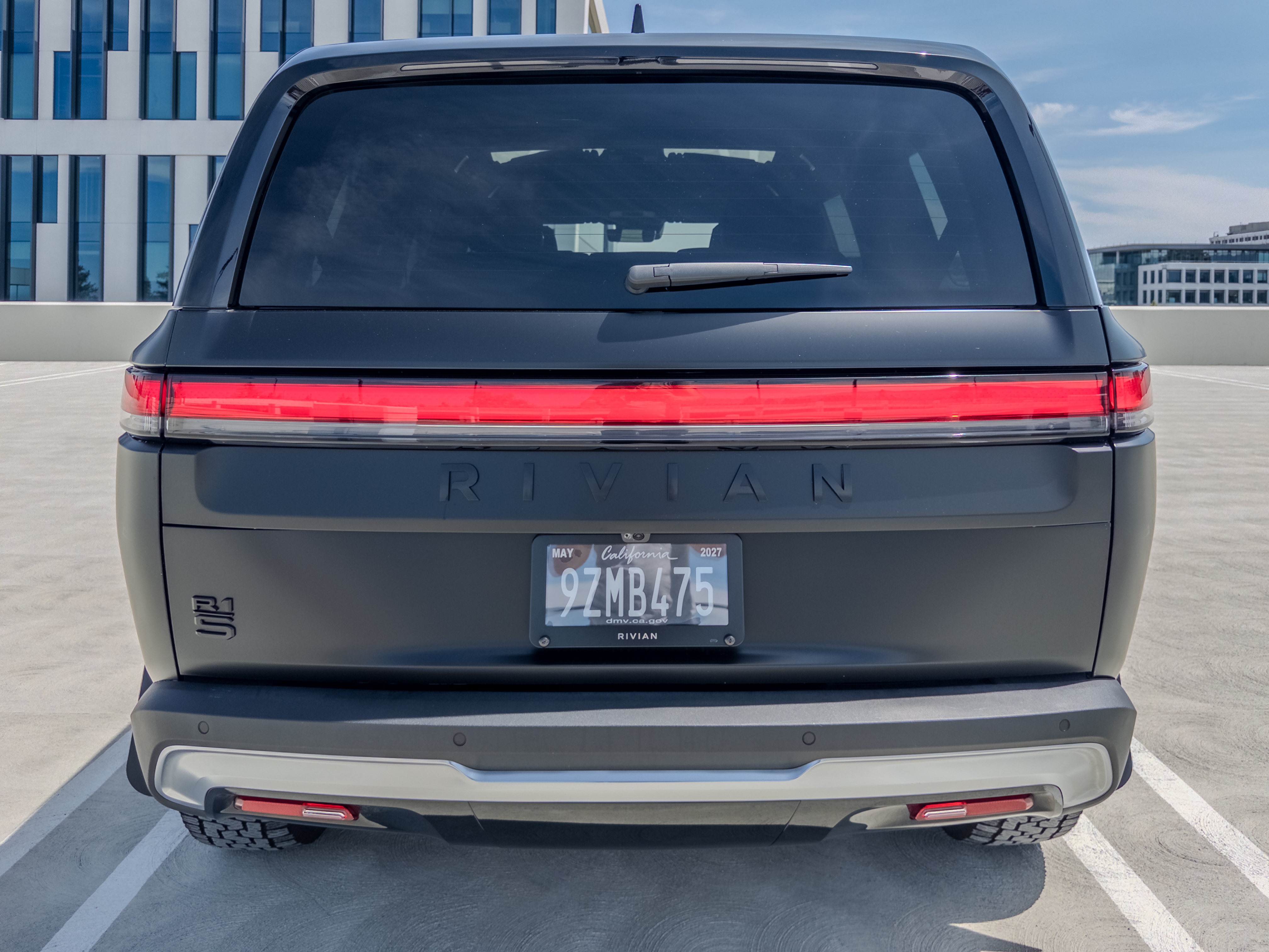 2024 Rivian R1S Adventure Dual Motor Max Pack - 9