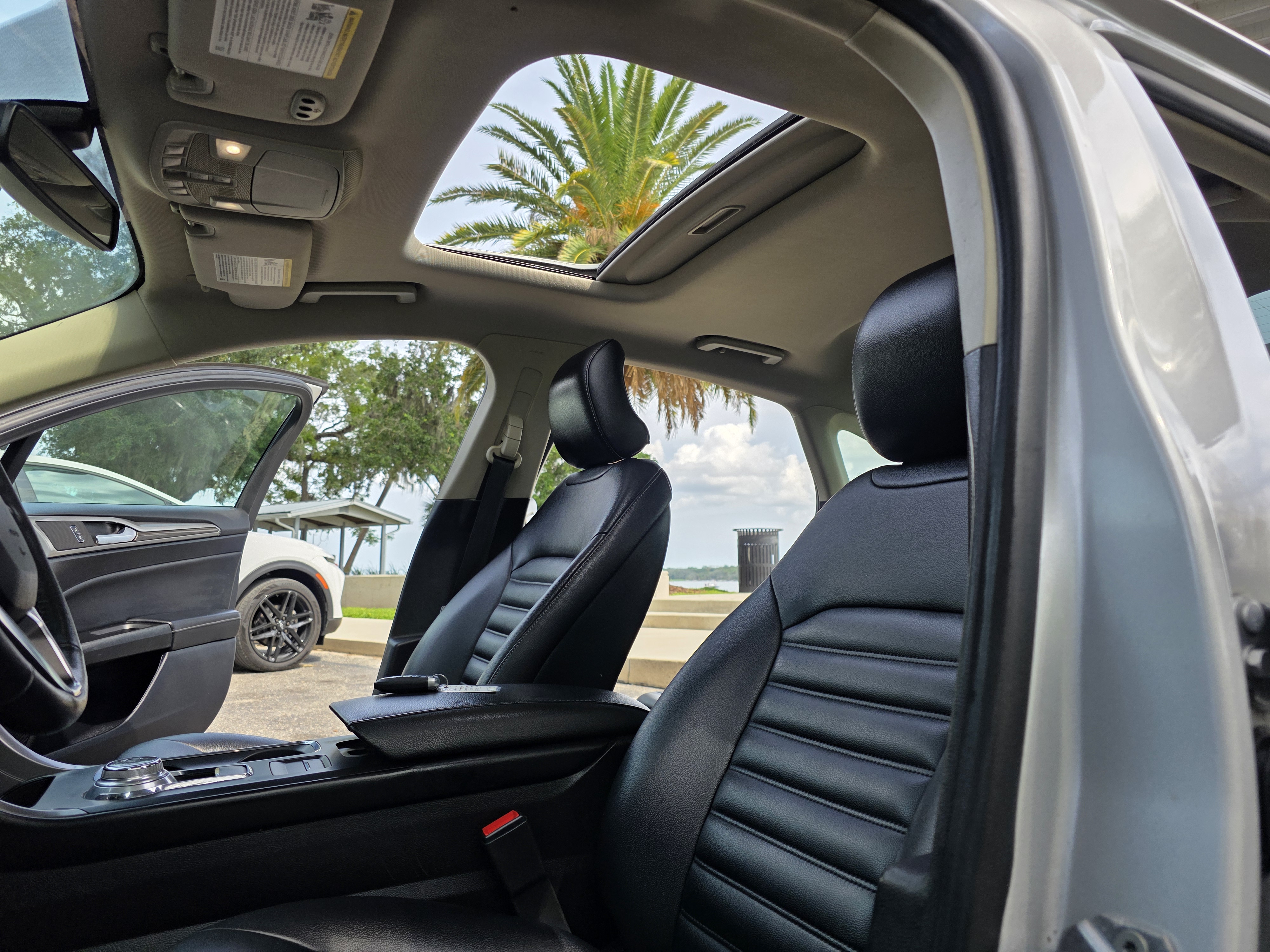 2019 Ford Fusion SEL - 12