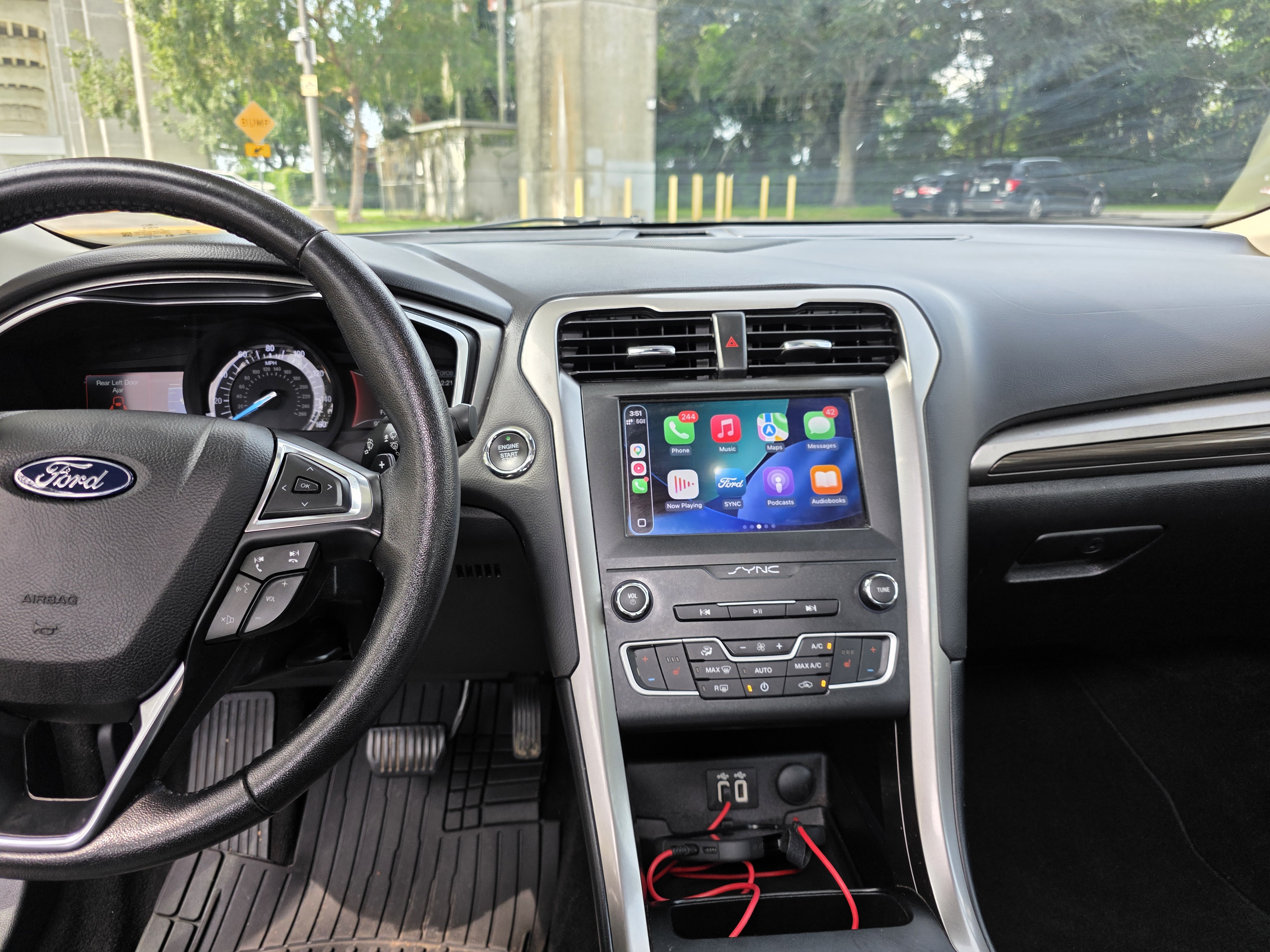 2019 Ford Fusion SEL - 17