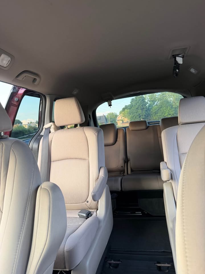 2018 Honda Odyssey EX - 11