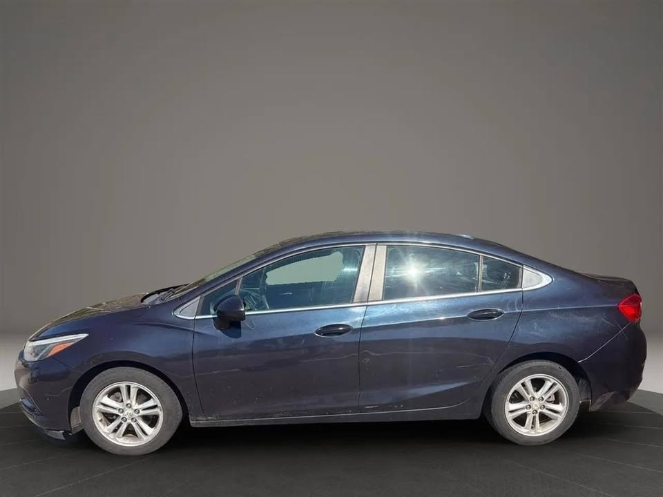 2016 Chevrolet Cruze LT Auto - 4
