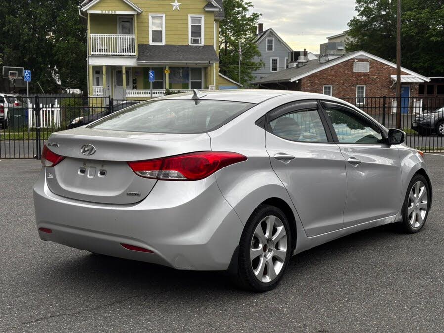 Hyundai Elantra 2016 - 5