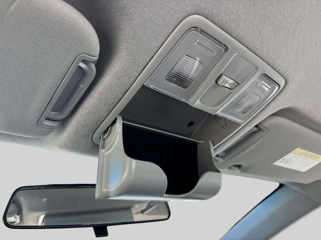 Hyundai Elantra 2016 - 17