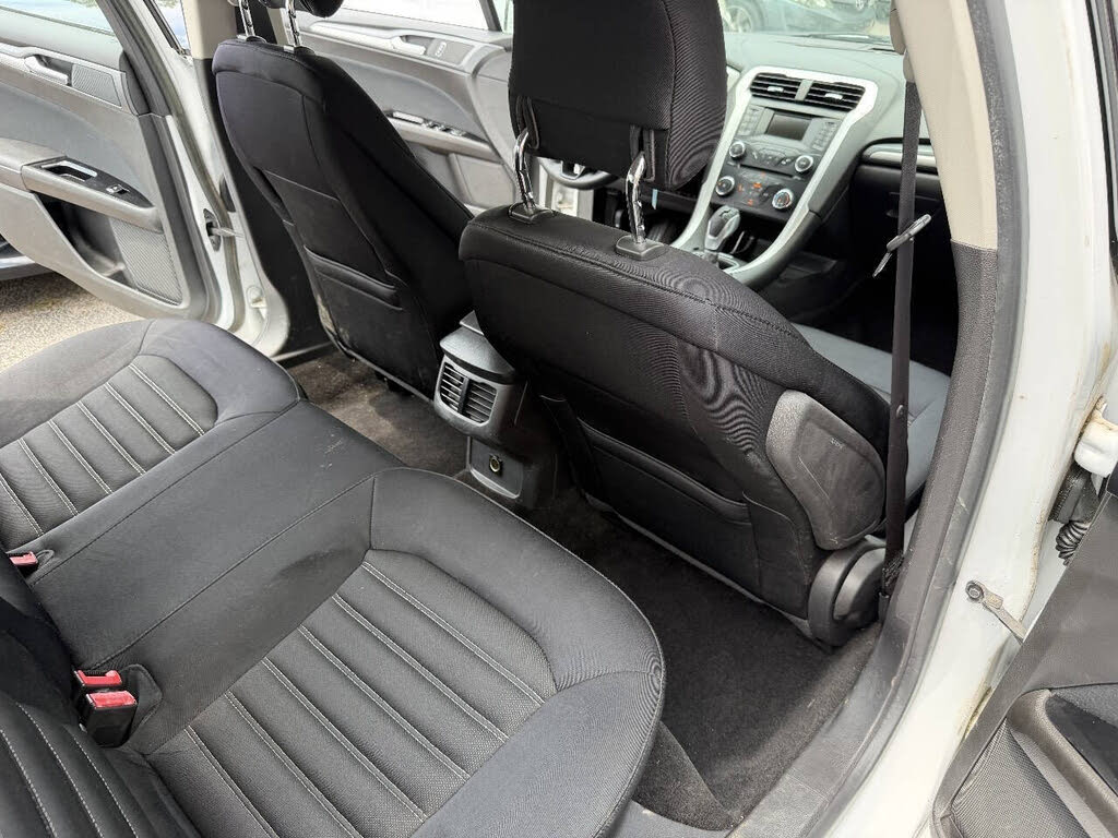 Ford Fusion 2014 - 12