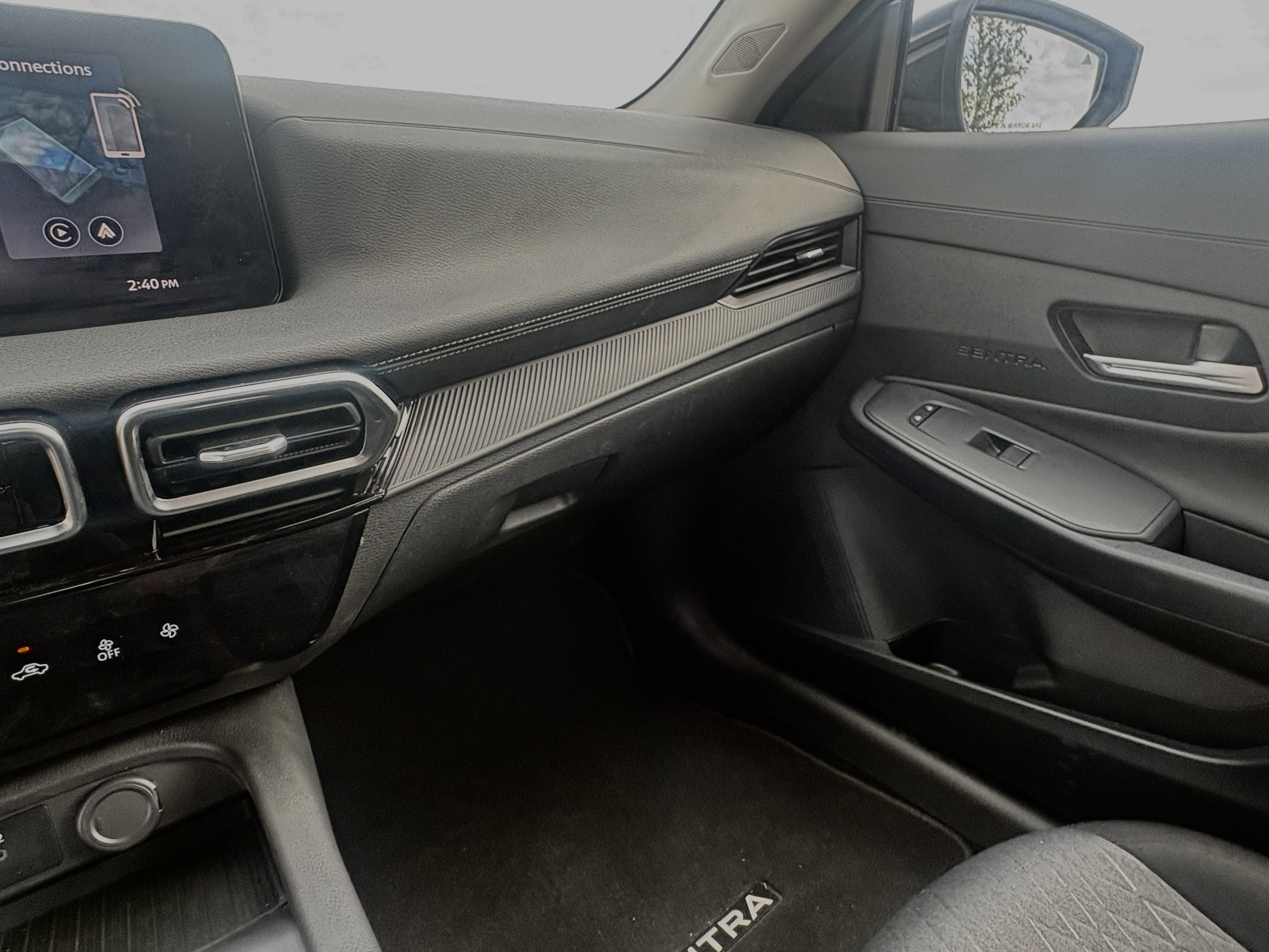 2026 Nissan Sentra SV - 12