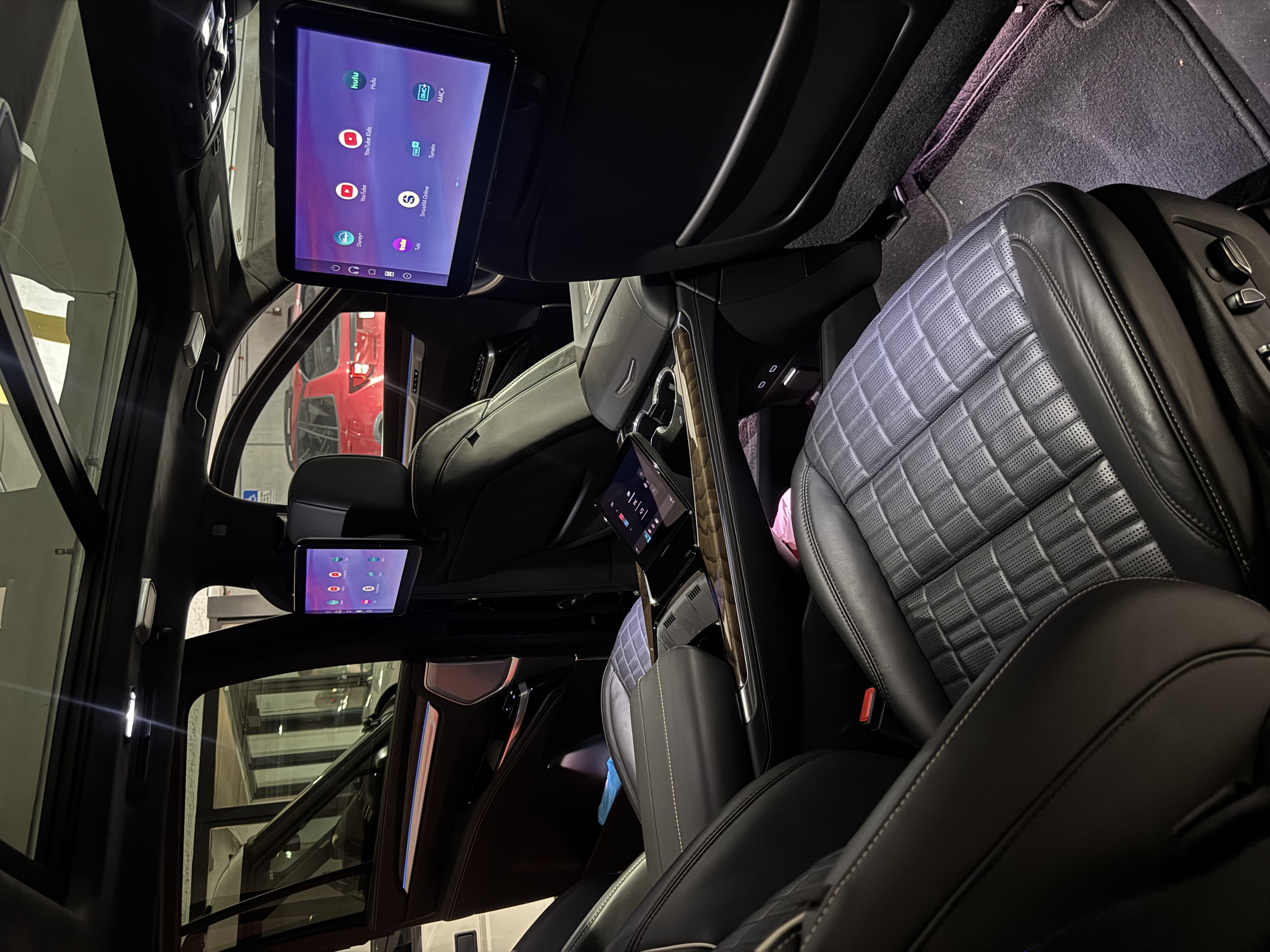2026 Cadillac Escalade ESV RWD Platinum Sport - 13