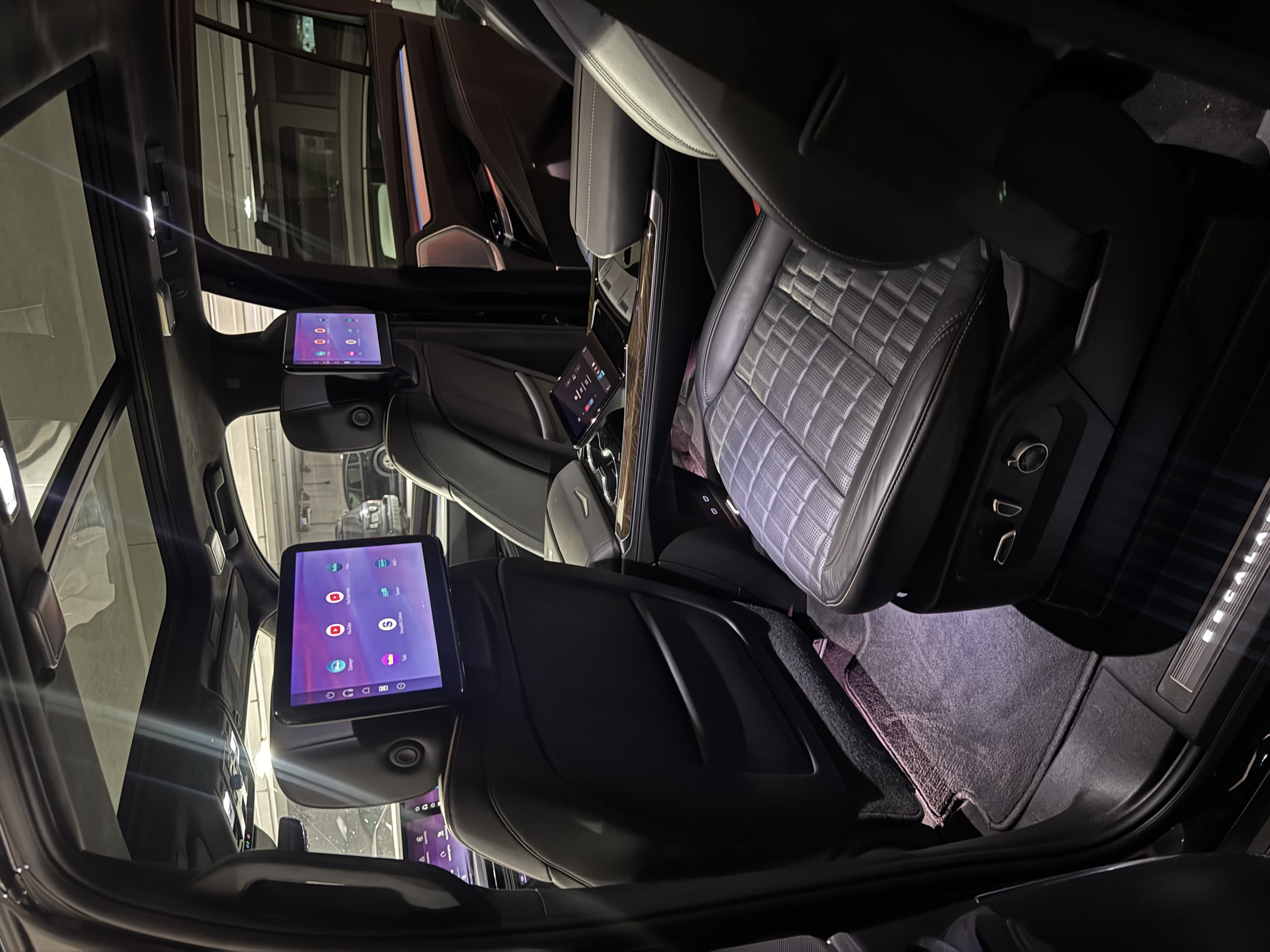 2026 Cadillac Escalade ESV RWD Platinum Sport - 14