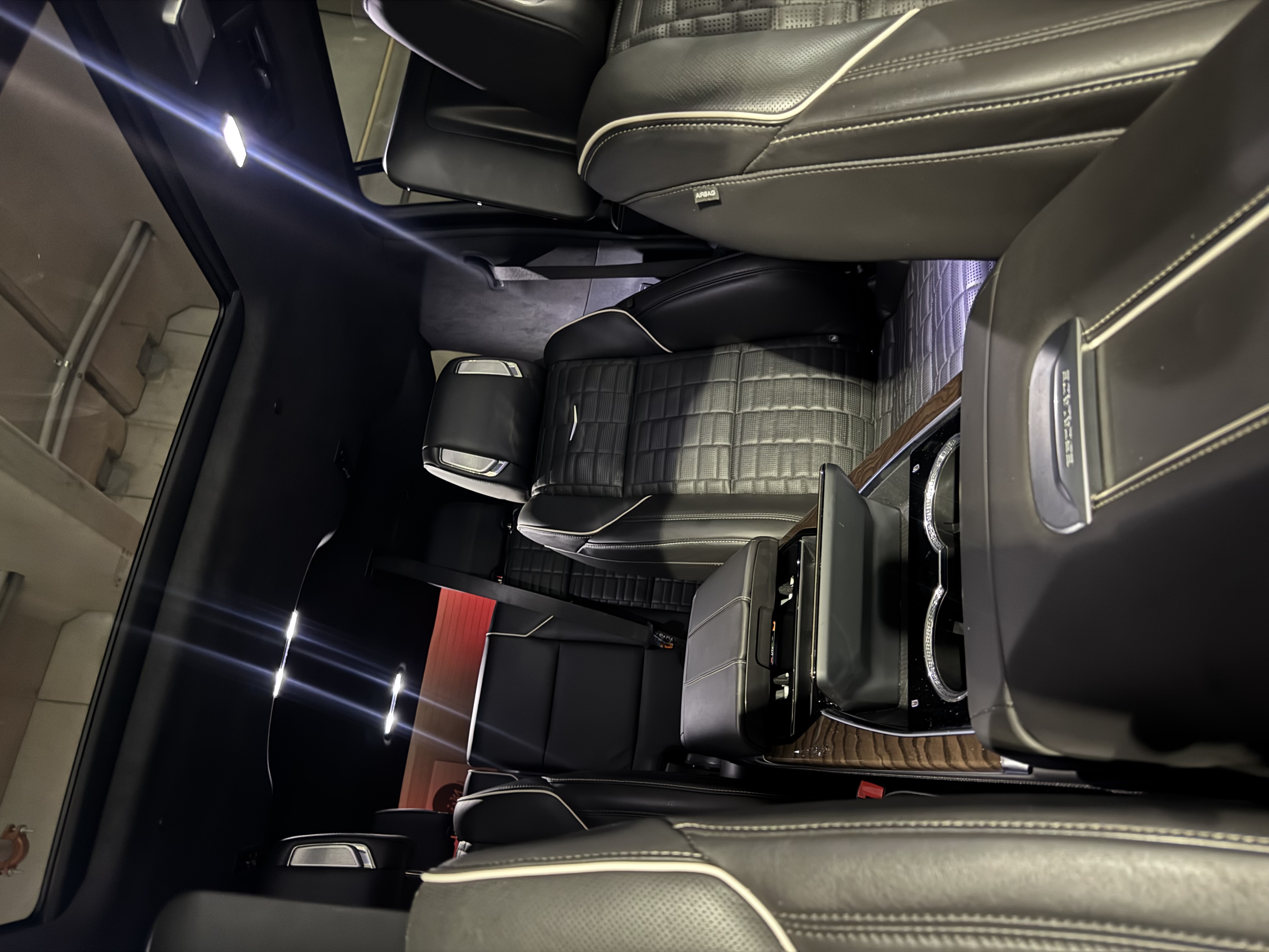 2026 Cadillac Escalade ESV RWD Platinum Sport - 16