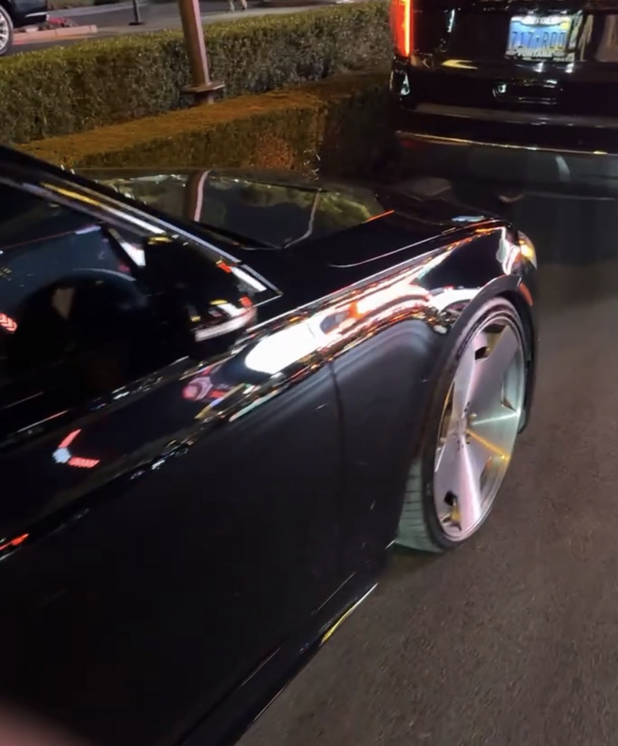 Mercedes-Benz S 580 4MATIC (Black on Black) - 3