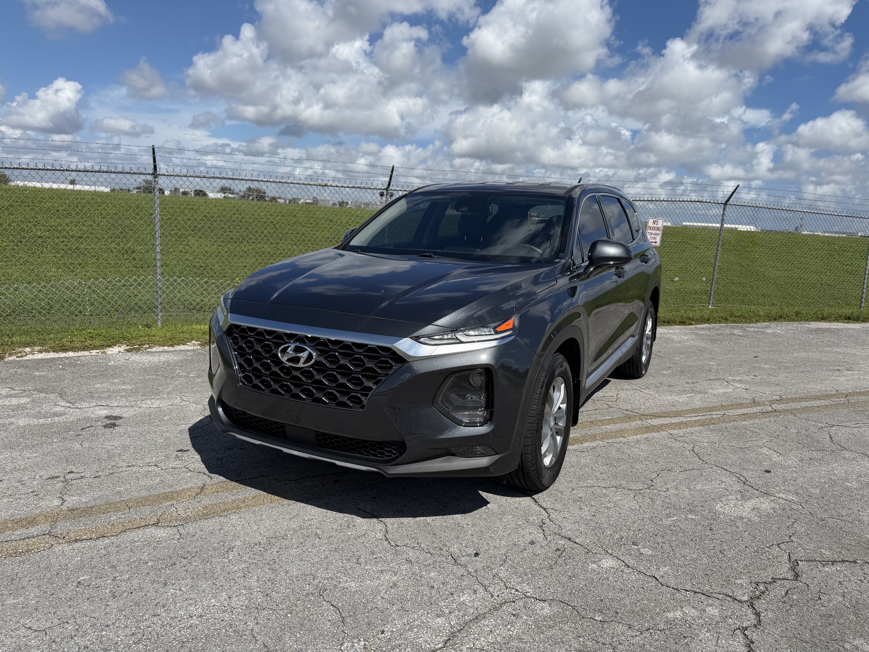 2020 Hyundai Santa FE SEL 2.4 - 2
