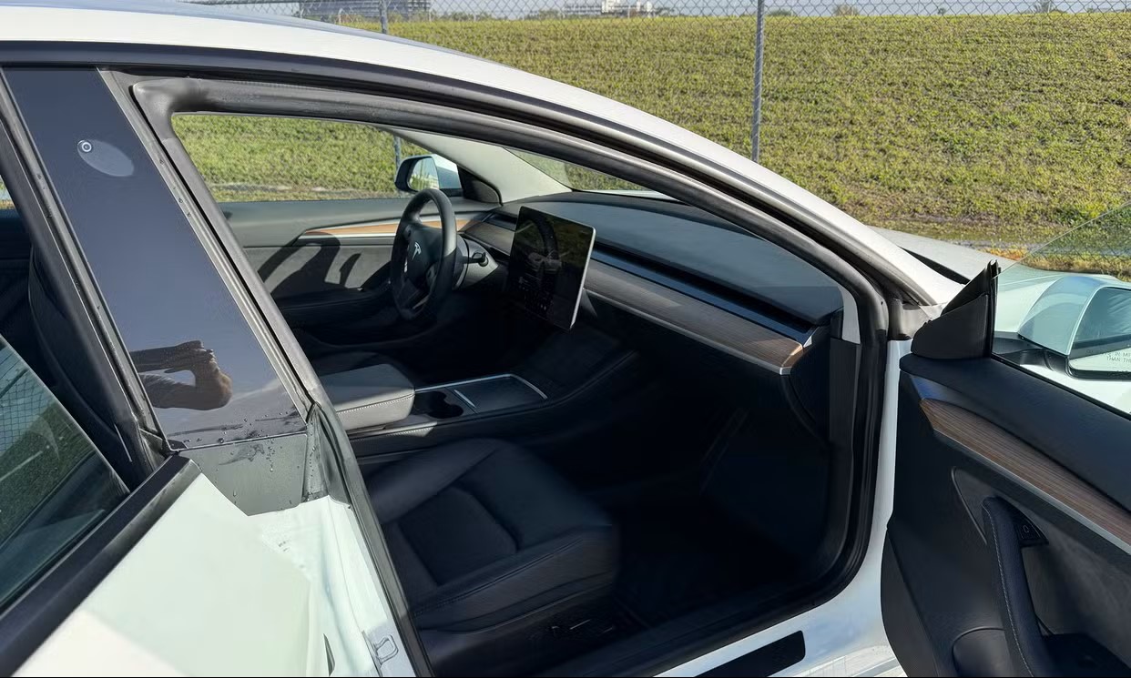 2023 Tesla Model 3 Base - 7
