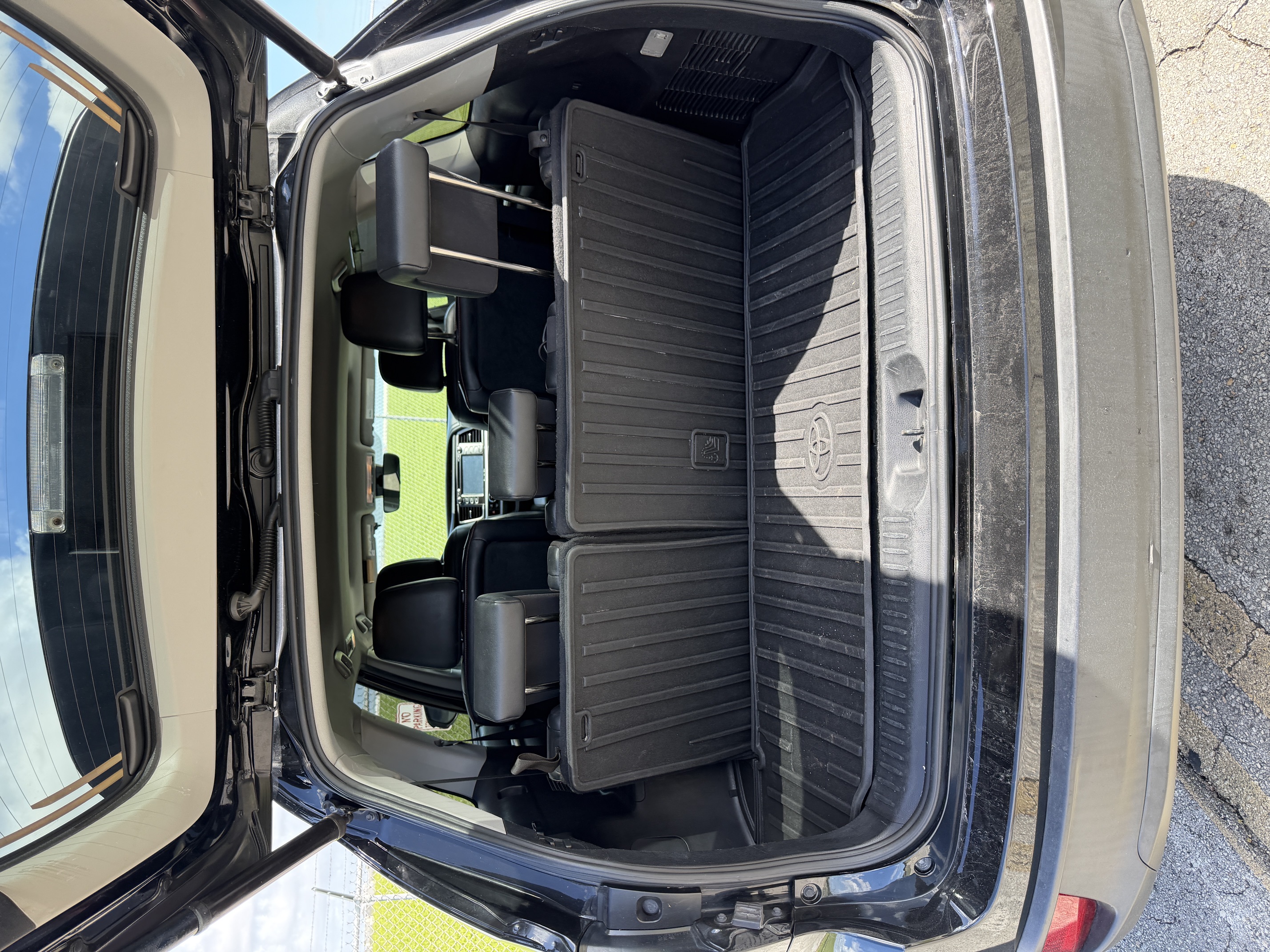 2019 Toyota Highlander SE - 10